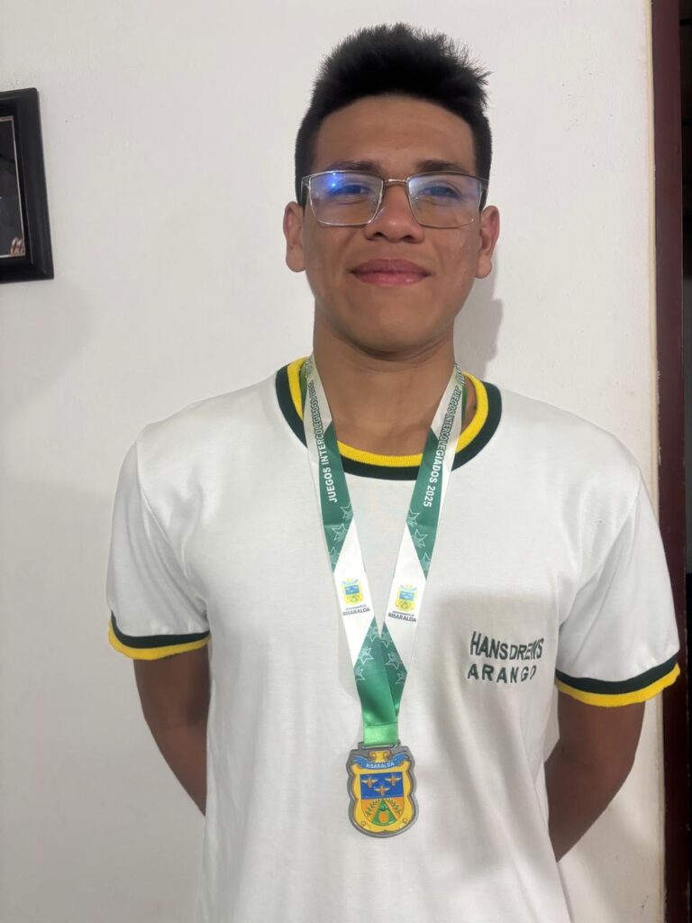 Devem Stiven Popayan 1 1 768x1024